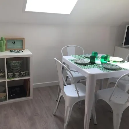 Apartment Joli 2 Pieces A 10 Min A Pied Du Avec Parking Prive *