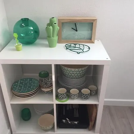 Joli 2 Pieces A 10 Min A Pied Du Avec Parking Prive Apartment